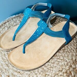 Bandolino Blue Rhinestone Thong Sandal